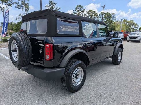 Certified 2025 Ford Bronco 4-Door AWD/4WD image 3