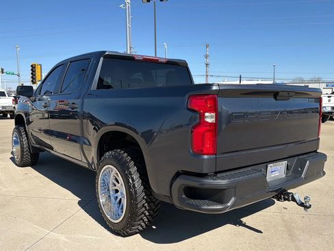 Used 2021 Chevrolet Silverado 1500 Custom image 16