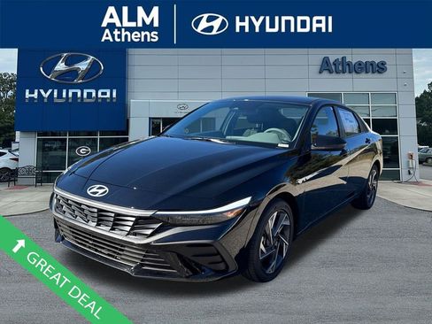 New 2025 Hyundai Elantra SEL image 1