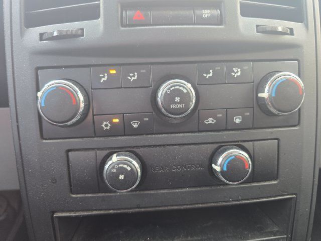 Used 2008 Dodge Grand Caravan SE FWD image 18