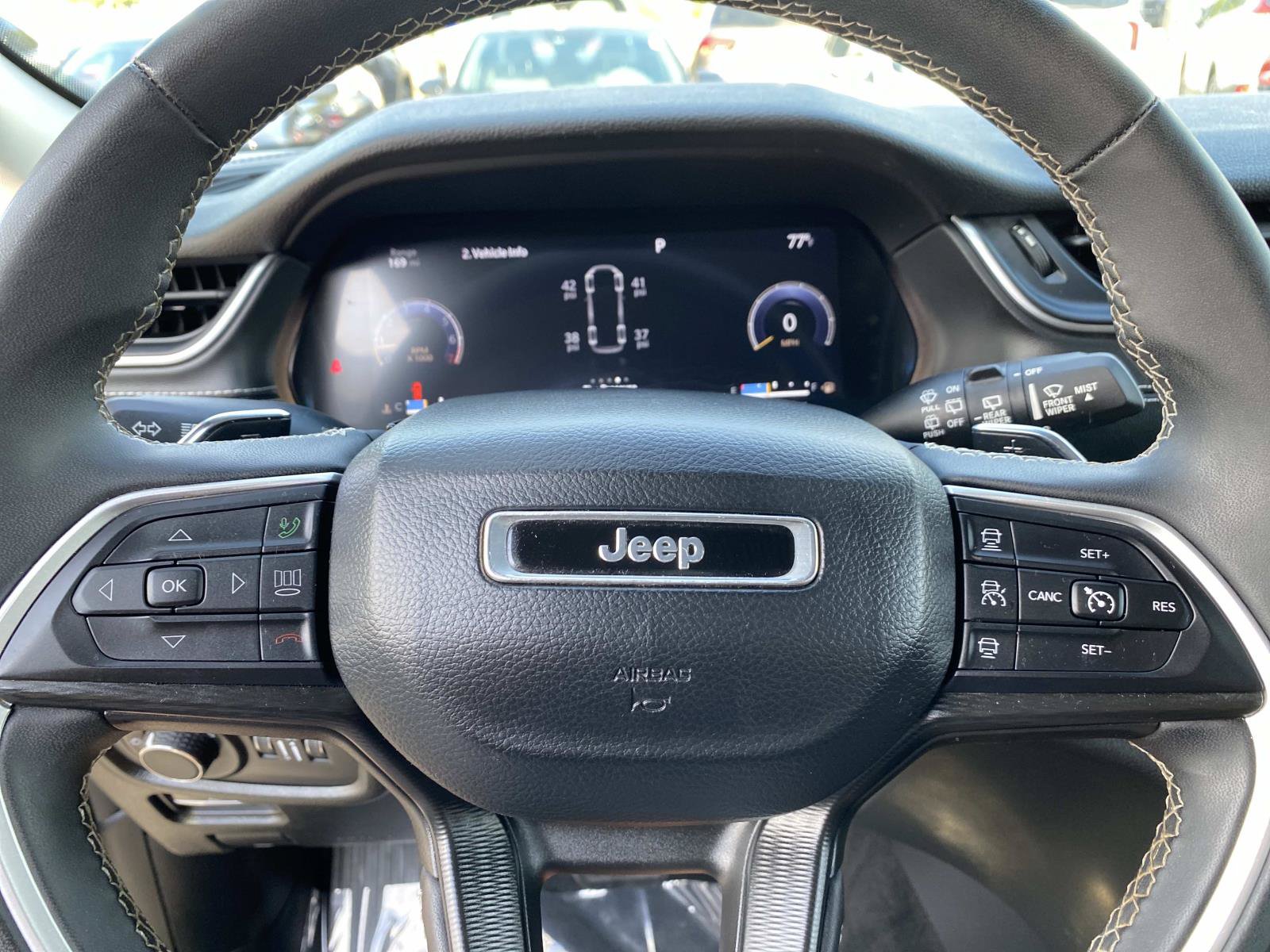 Used 2023 Jeep Grand Cherokee L Laredo AWD/4WD image 14