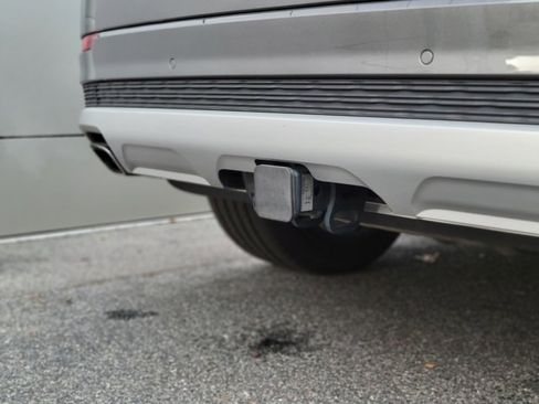 Used 2025 Audi Q8 Premium w/ Convenience Package image 44