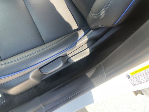 Used 2025 Buick Envista Sport Touring image 23