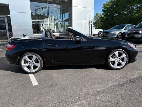 Used 2012 Mercedes-Benz SLK 350 image 2