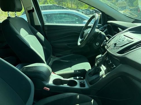 Used 2014 Ford Escape S FWD image 5