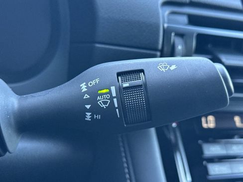 Used 2025 Lexus IS 350 F Sport image 33