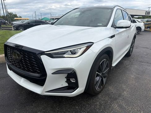 Used 2023 INFINITI QX50 Sport AWD/4WD image 5