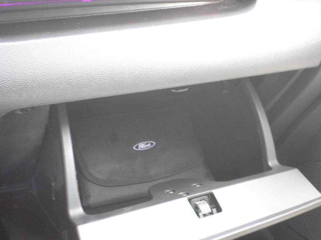 Used 2014 Ford Fiesta SE FWD image 31