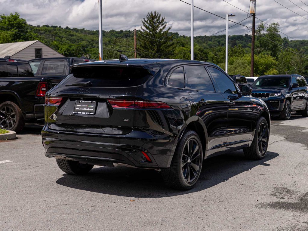 Used 2026 Jaguar F-PACE R-Dynamic S AWD/4WD image 4