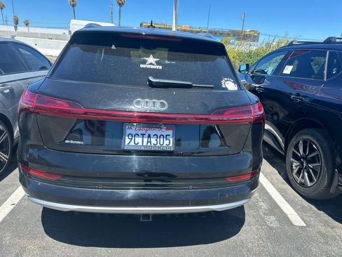 Used 2019 Audi e-tron Premium Plus AWD/4WD image 7