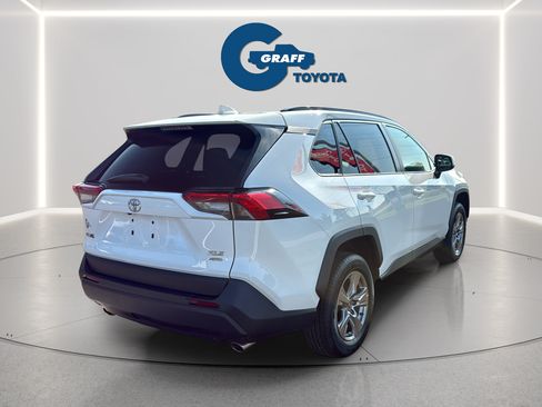 Used 2023 Toyota RAV4 XLE w/ Convenience Package AWD/4WD image 8