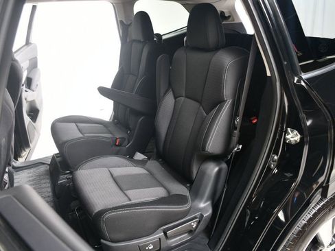 Used 2020 Subaru Ascent Premium w/ Convenience Package image 33