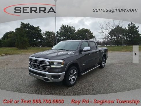 Used 2019 RAM 1500 Laramie AWD/4WD image 1