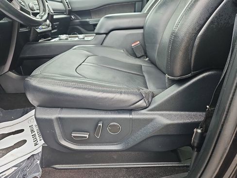 Used 2020 Ford Expedition Limited AWD/4WD image 35