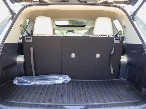 Used 2026 Toyota Grand Highlander FWD image 30