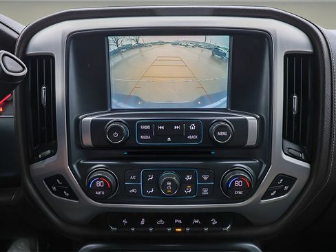 Used 2018 GMC Sierra 1500 SLT w/ Texas SLT Premium Package image 18