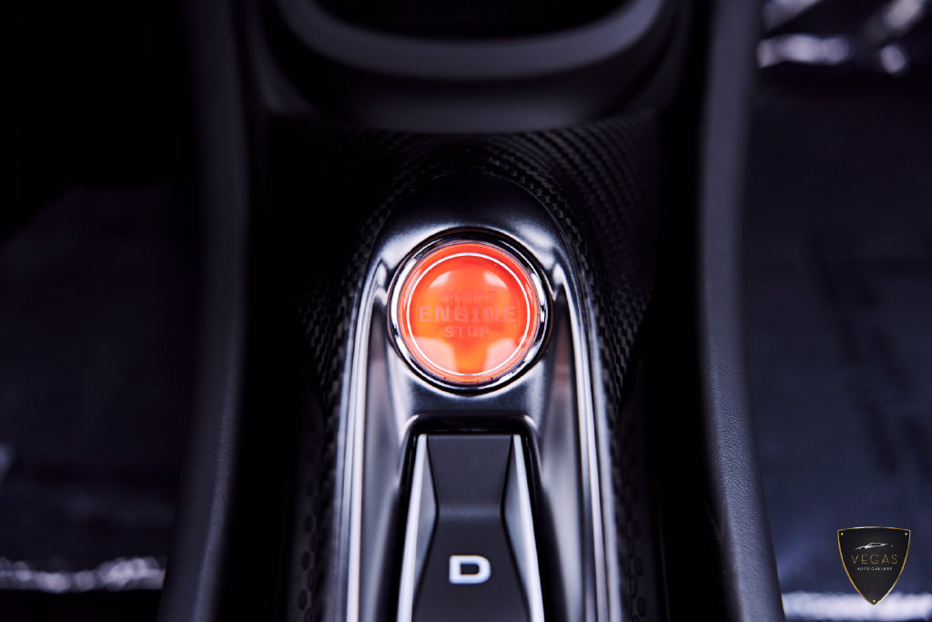 Used 2025 McLaren Artura RWD image 78