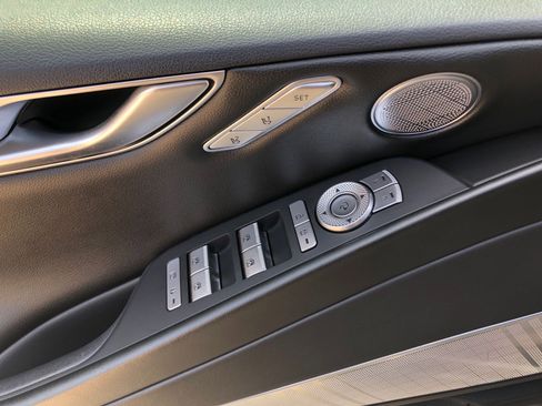 Used 2021 Genesis G80 2.5T w/ Advanced Package image 12