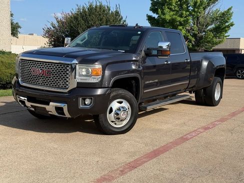 Used 2016 GMC Sierra 3500 Denali w/ Duramax Plus Package AWD/4WD image 3