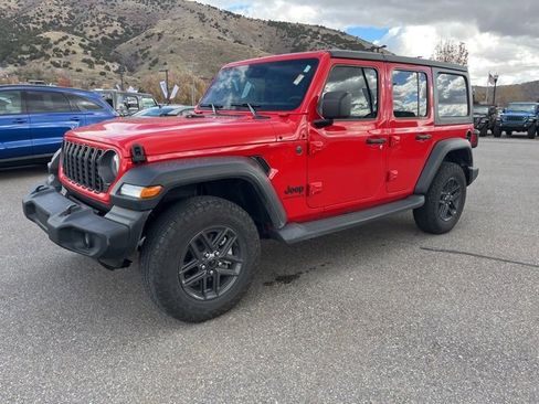 Used 2024 Jeep Wrangler Sport S image 8