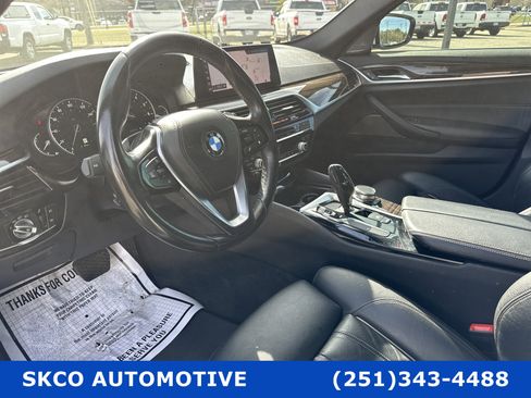 Used 2019 BMW 530i w/ Convenience Package image 20