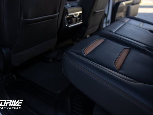 Used 2021 GMC Sierra 1500 AT4 w/ AT4 Premium Package image 25