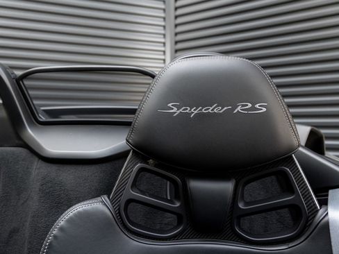 Certified 2024 Porsche 718 Boxster Spyder RS RWD image 18