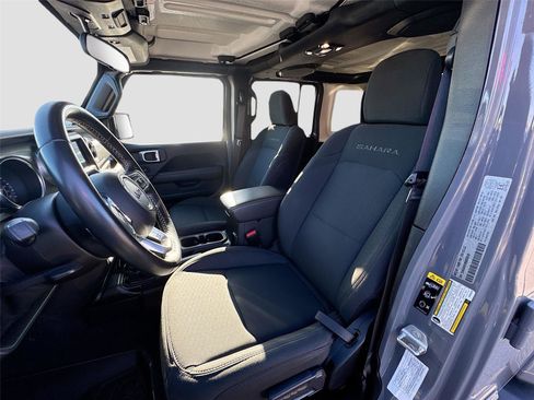 Used 2021 Jeep Wrangler Unlimited Sahara image 19