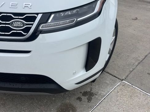 Used 2023 Land Rover Range Rover Evoque S image 12