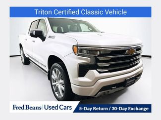 Used 2025 Chevrolet Silverado 1500 High Country video 1