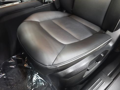 Used 2025 MAZDA CX-5 AWD 2.5 S w/ Select Package image 26