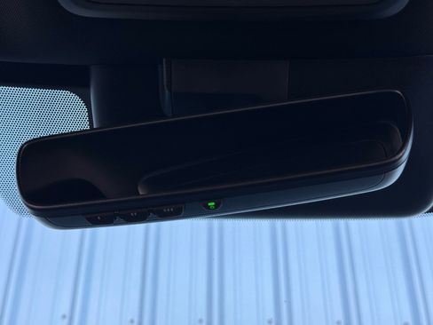 Used 2025 Toyota Tundra Limited image 34