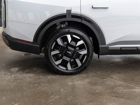 New 2027 Kia Telluride S image 36