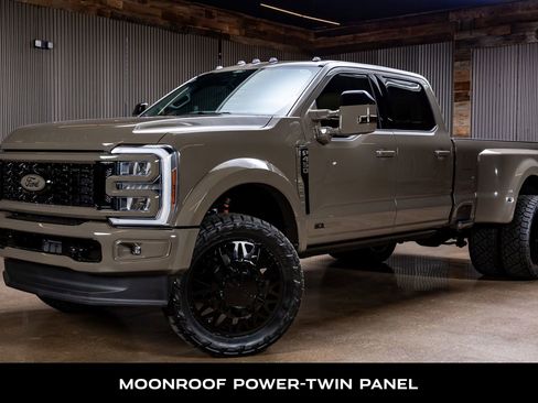 Used 2026 Ford F450 Lariat image 5