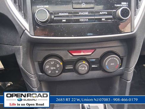 Used 2019 Subaru Crosstrek 2.0i Premium w/ Moonroof Package image 26