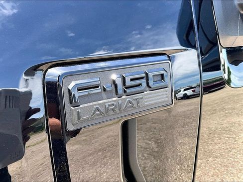 Used 2025 Ford F150 Lariat w/ Equipment Group 501A Mid AWD/4WD image 8