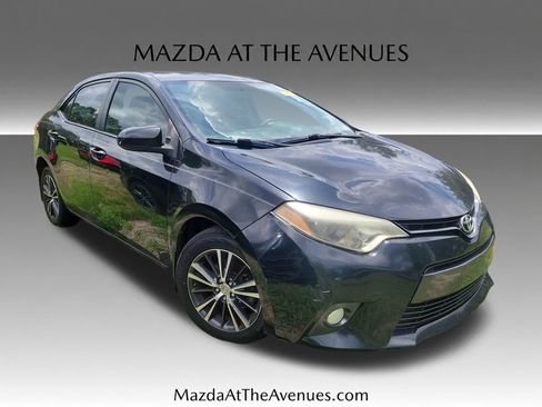 Used 2016 Toyota Corolla LE FWD image 6