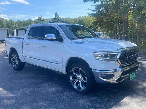 Used 2023 RAM 1500 Limited AWD/4WD image 2