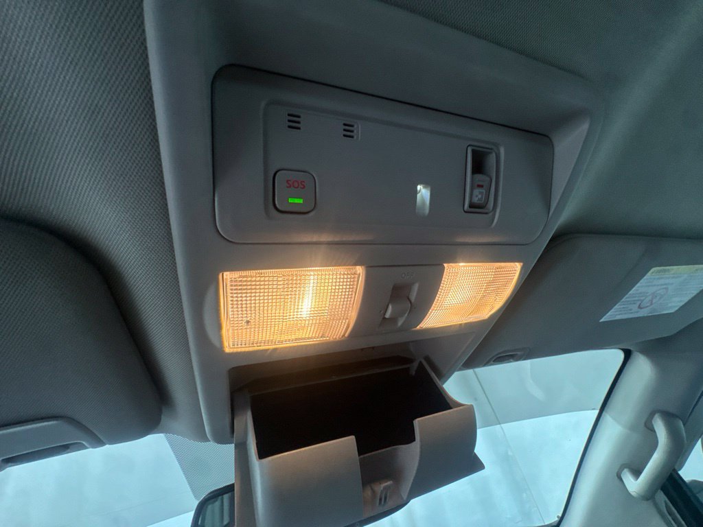 Used 2021 Nissan Titan SV w/ SV Convenience Package AWD/4WD image 34