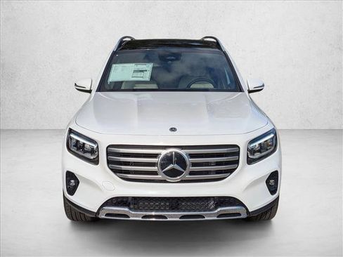 New 2026 Mercedes-Benz GLB 250 image 8