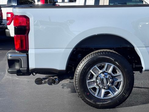 New 2026 Ford F350 Lariat image 46