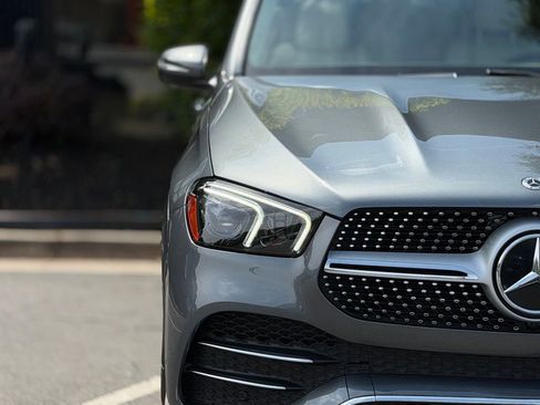 Used 2021 Mercedes-Benz GLE 350 image 4