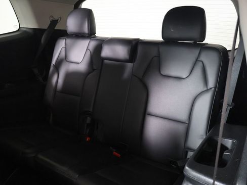 Used 2023 Kia Telluride LX AWD/4WD image 29
