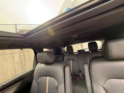 Used 2024 MAZDA CX-90 Plug-In Hybrid w/ Premium Plus image 18