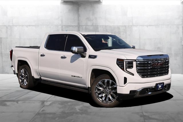 Used 2024 GMC Sierra 1500 Denali w/ Denali Reserve Package AWD/4WD image 2