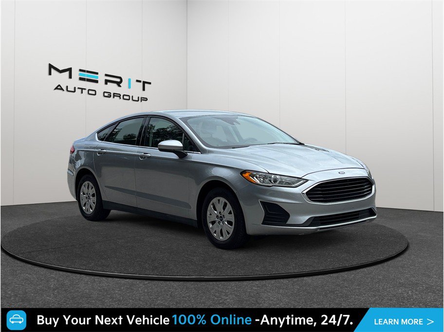 Used 2020 Ford Fusion S FWD image 1