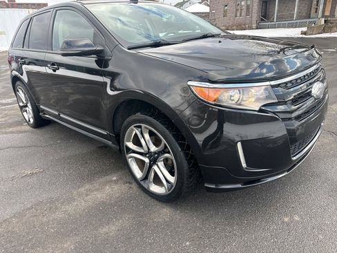 Used 2013 Ford Edge Sport w/ Driver Entry Pkg image 11