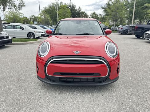 Used 2024 MINI Cooper 2-Door Hardtop FWD image 9