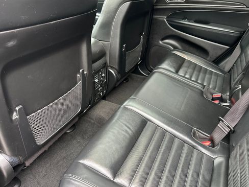 Used 2021 Jeep Grand Cherokee Limited X RWD image 12