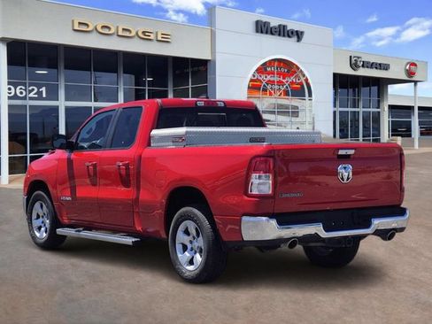Used 2019 RAM 1500 Big Horn RWD image 3
